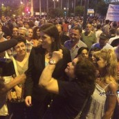 Βροντερό παρών στο Σύνταγμα και σ’ όλη την Ελλάδα: Παίρνουμε τη διαπραγμάτευση στα χέρια μας!