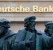 H Deutsche Bank Ζει Μέρες Ελλάδας 2010 Και Τρομοκρατεί Την Ευρώπη