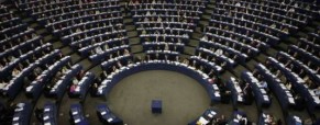 Ευρωκοινοβούλιο: Kαταπέλτης για τον ρόλο της τρόικας στην κρίση
