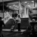 Πιέσεις για περικοπή των αποζημιώσεων και μειώσεις μισθών