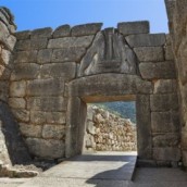 Σχετικά με τα δημοσιεύματα που αφορούν στην «ανακάλυψη του θρόνου του Αγαμέμνονα»