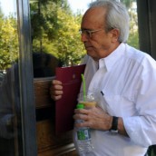 Αρ. Μπαλτάς: συνέντευξη τύπου στο καφέ του ΕΑΜ