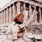 Ακρόπολη: Οργή στο Twitter για την «Τσι-μενδώνη» υπουργό