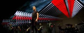 Roger Waters για Χρυσή Αυγή: «Πόσο αξιοθρήνητοι είναι!»