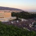 Μικρός λαός και πολεμά δίχως σπαθιά και βόλια……..